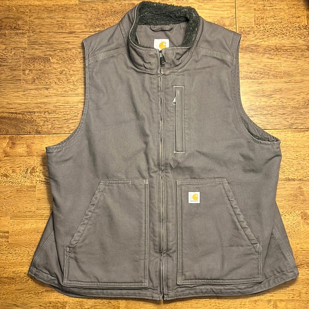 Carhartt insulated vest